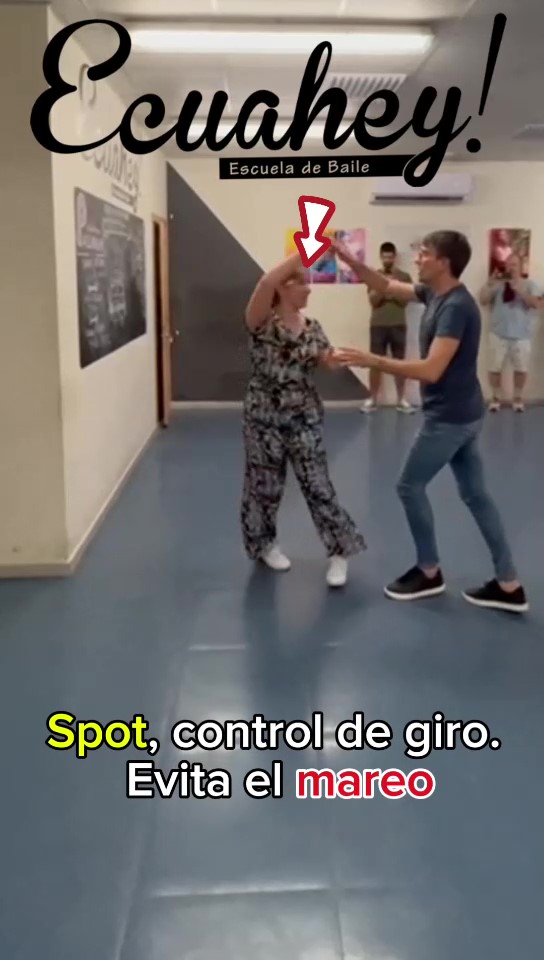 Video de clase salsa Juanlu y Belle