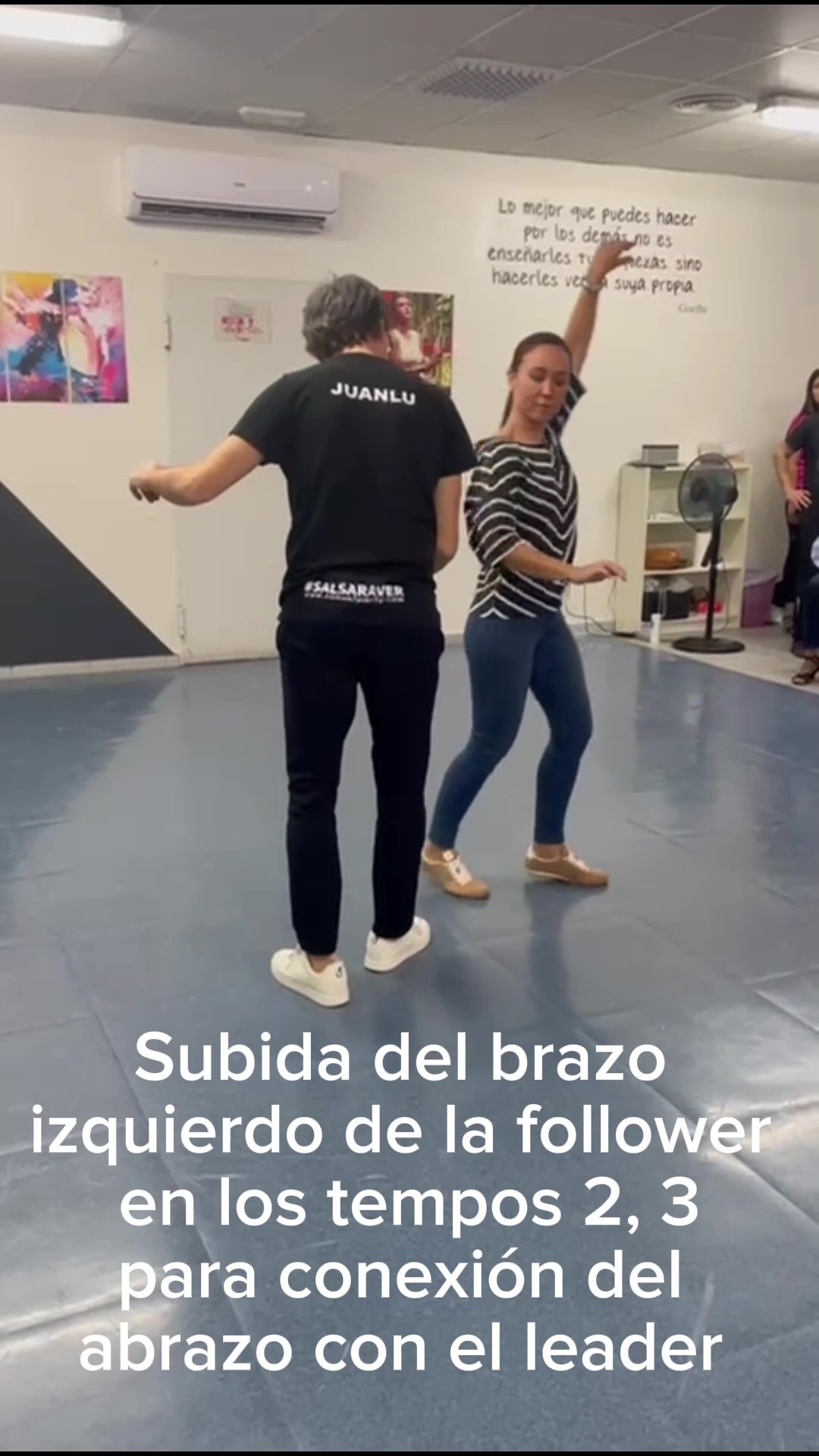 Ecuahey! – Clase de Salsa – Juanlu y Sonia Ruiz